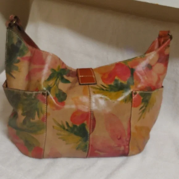 Patricia Nash. Large, Italian leather shoulder bag - Picture 2 of 16